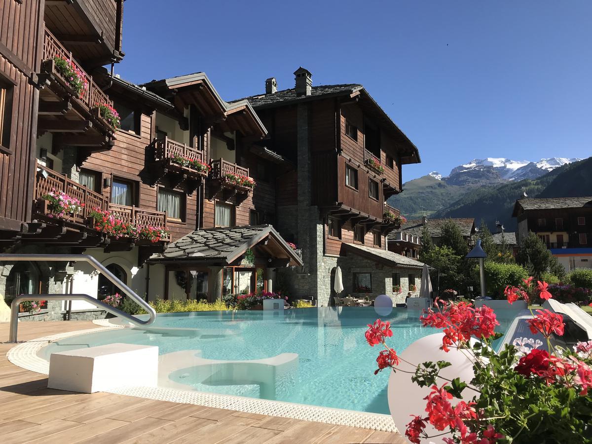Hotel Relais Des Glaciers Champoluc Extérieur photo